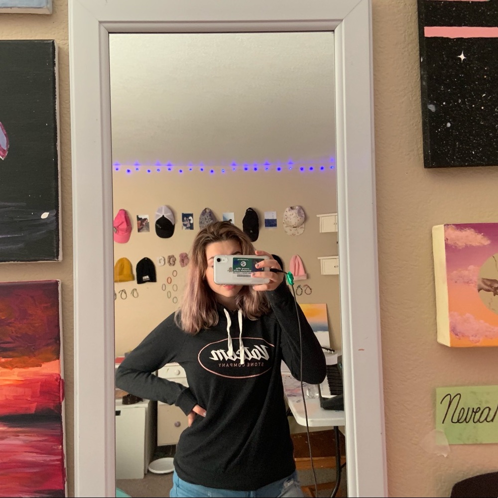 Volcom pocketless hoodie